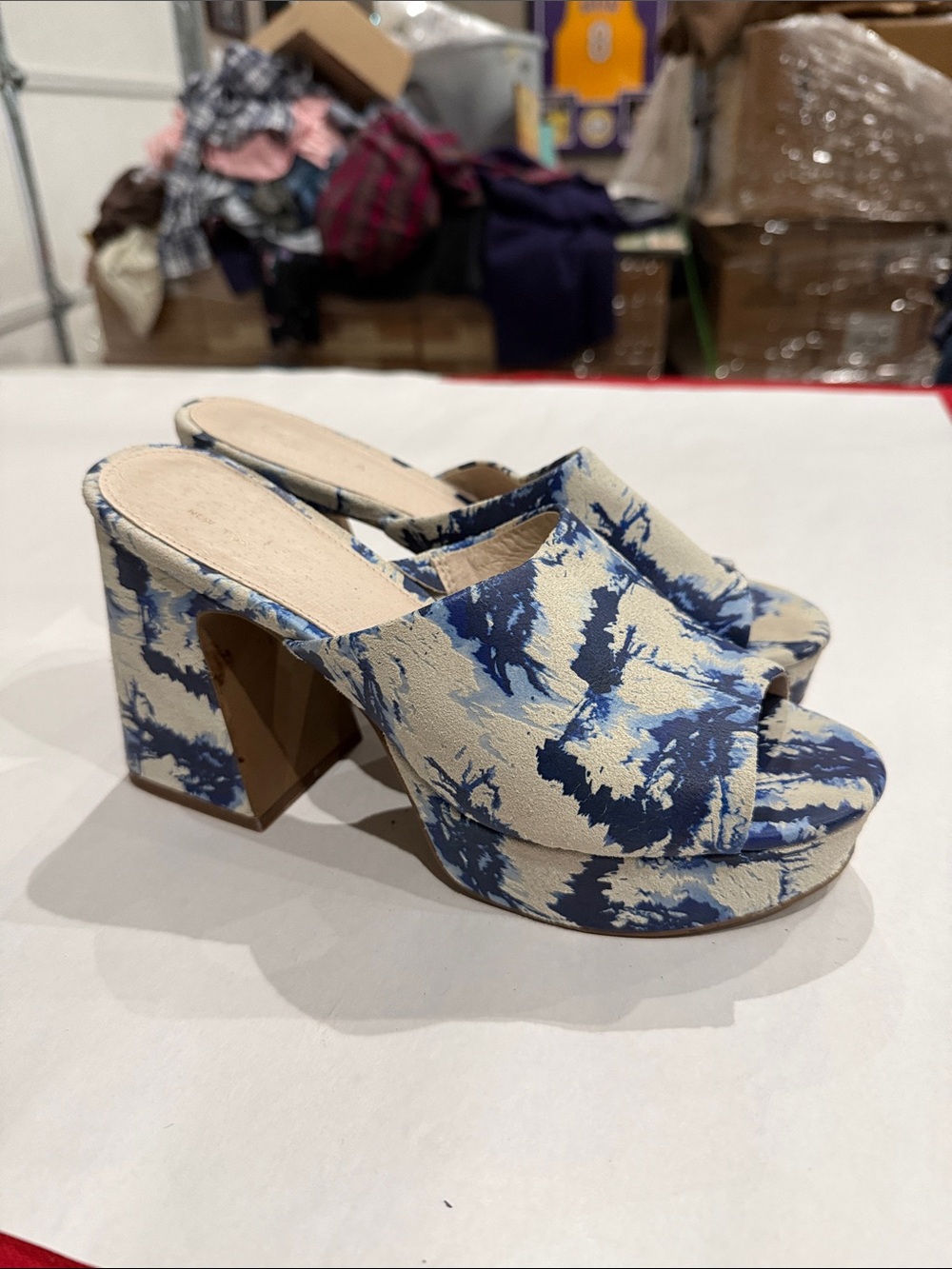 CECILIA NEW YORK Blue and Cream Platform Mule Sandals